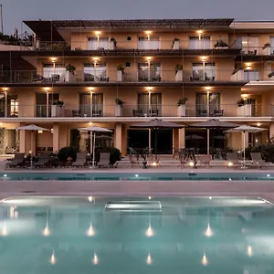 Luna Minoica And Resort Montallegro