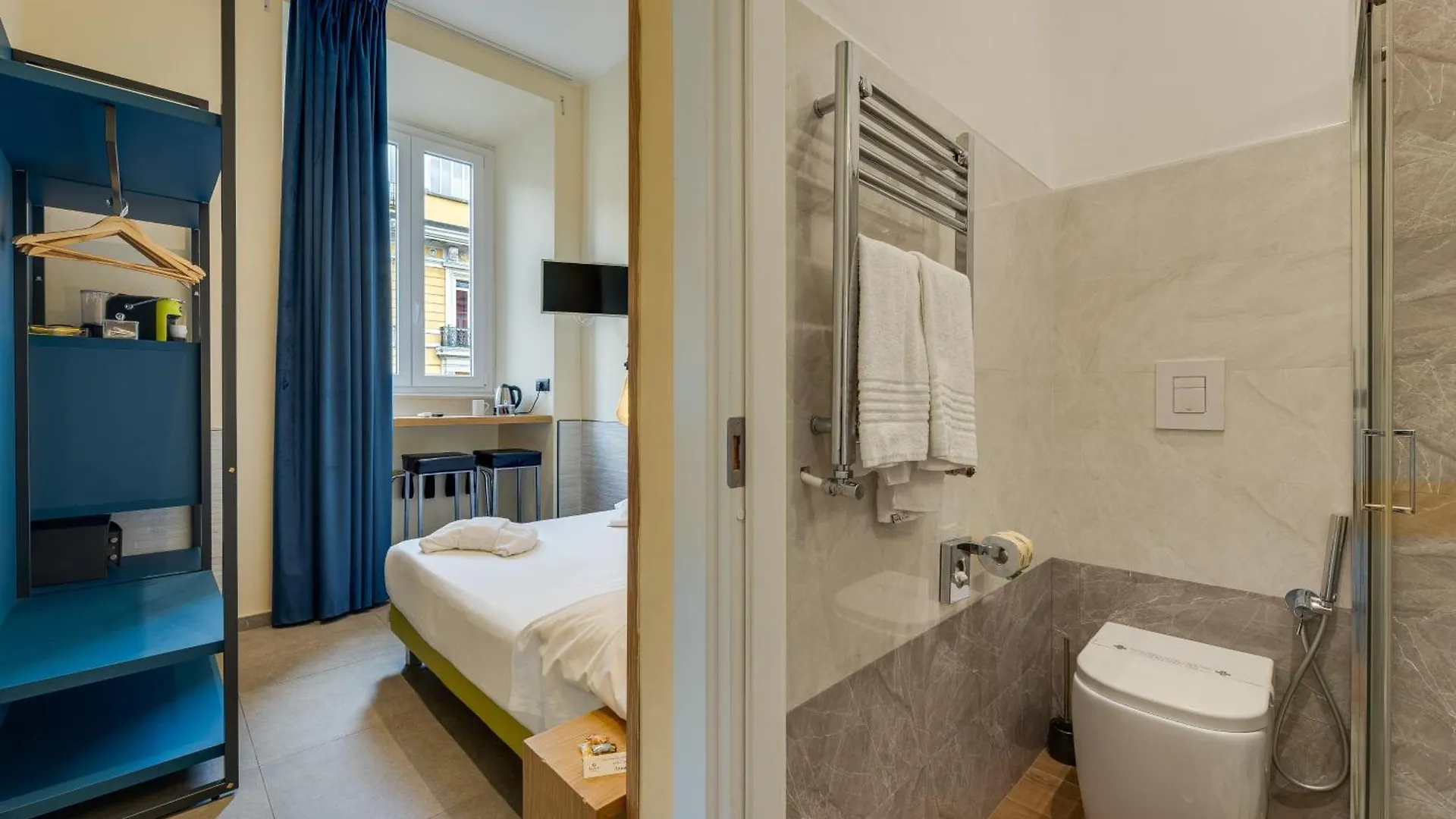 Hotel Seven Rzym 2*,  Włochy