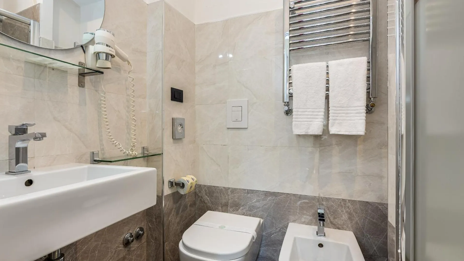 Hotel Seven Rzym Pensjonat
