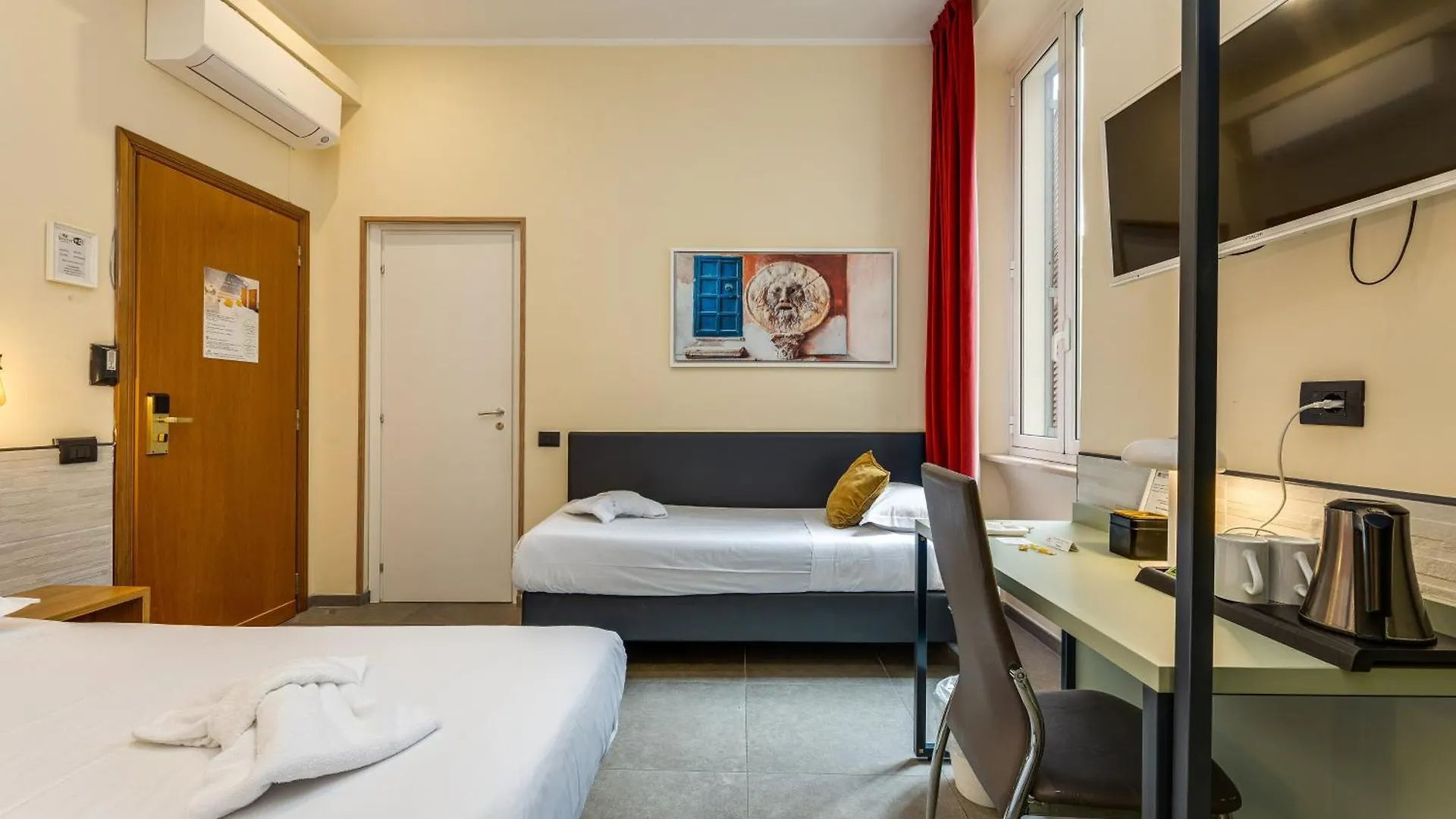 ** Pensjonat Hotel Seven Rzym Włochy