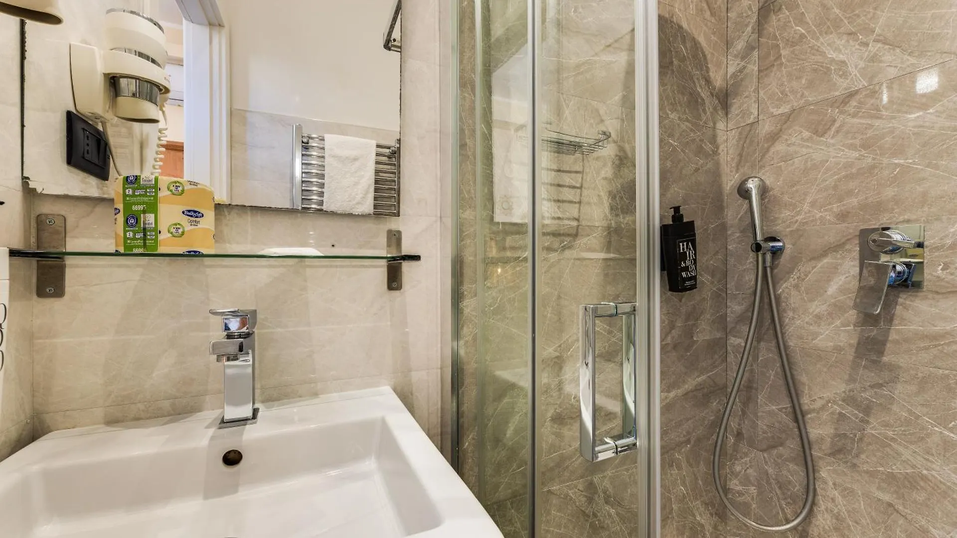 Hotel Seven Rzym
